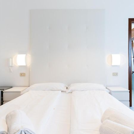 Hotel Regina Каорле Екстер'єр фото
